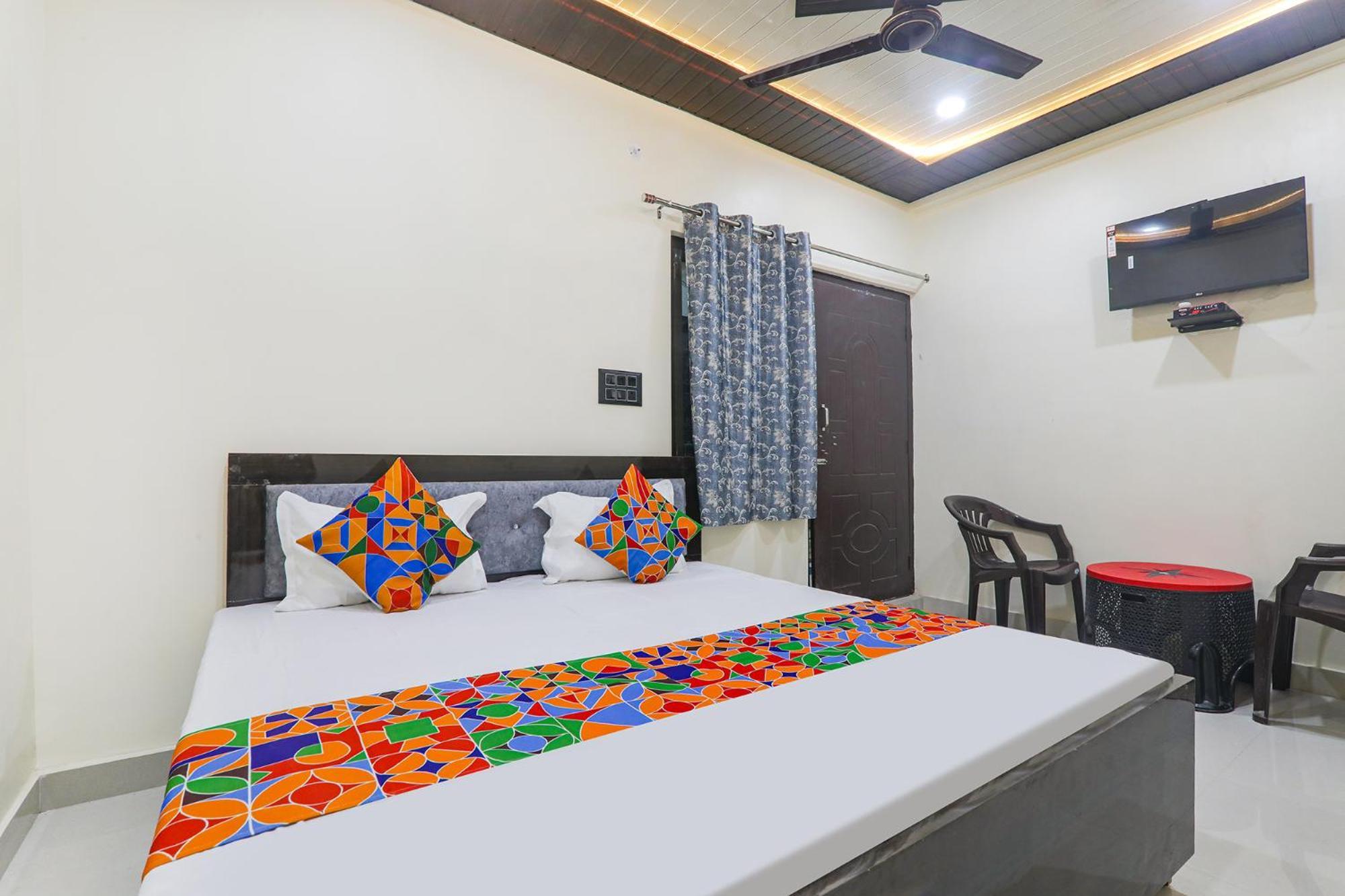 Fabexpress Awadh Inn - 400M From Shri Ram Janam Bhumi Ayodhya Esterno foto